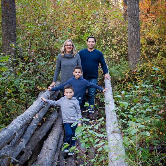 Meet your Posher, Cara - Picture 1 of 1